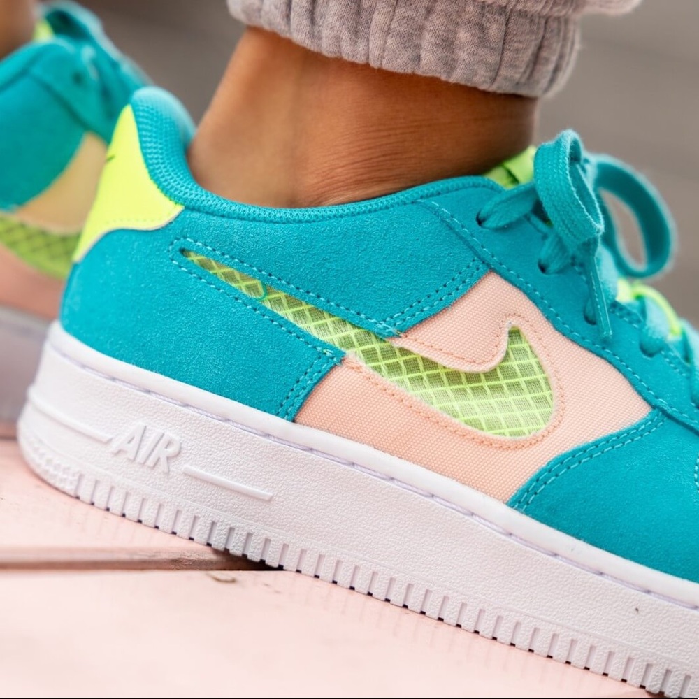 πΈ NIKE AIR FORCE 1 Sneakers Shoes Suede New - Picture 5 of 11